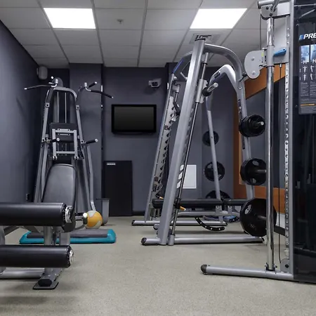 酒店 希尔顿利兹城市酒店 4*