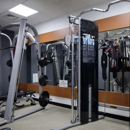 希尔顿利兹城市酒店 4* 利兹