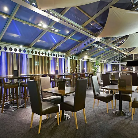 Hilton 4* Leeds (West Yorkshire)