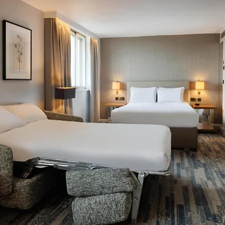 希尔顿利兹城市酒店 酒店