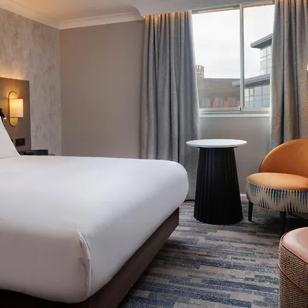 Hilton Готель 4*