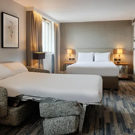 Hilton Hotel 4*