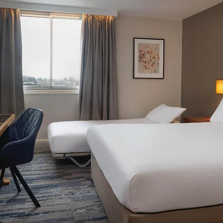 Hilton 4* Leeds